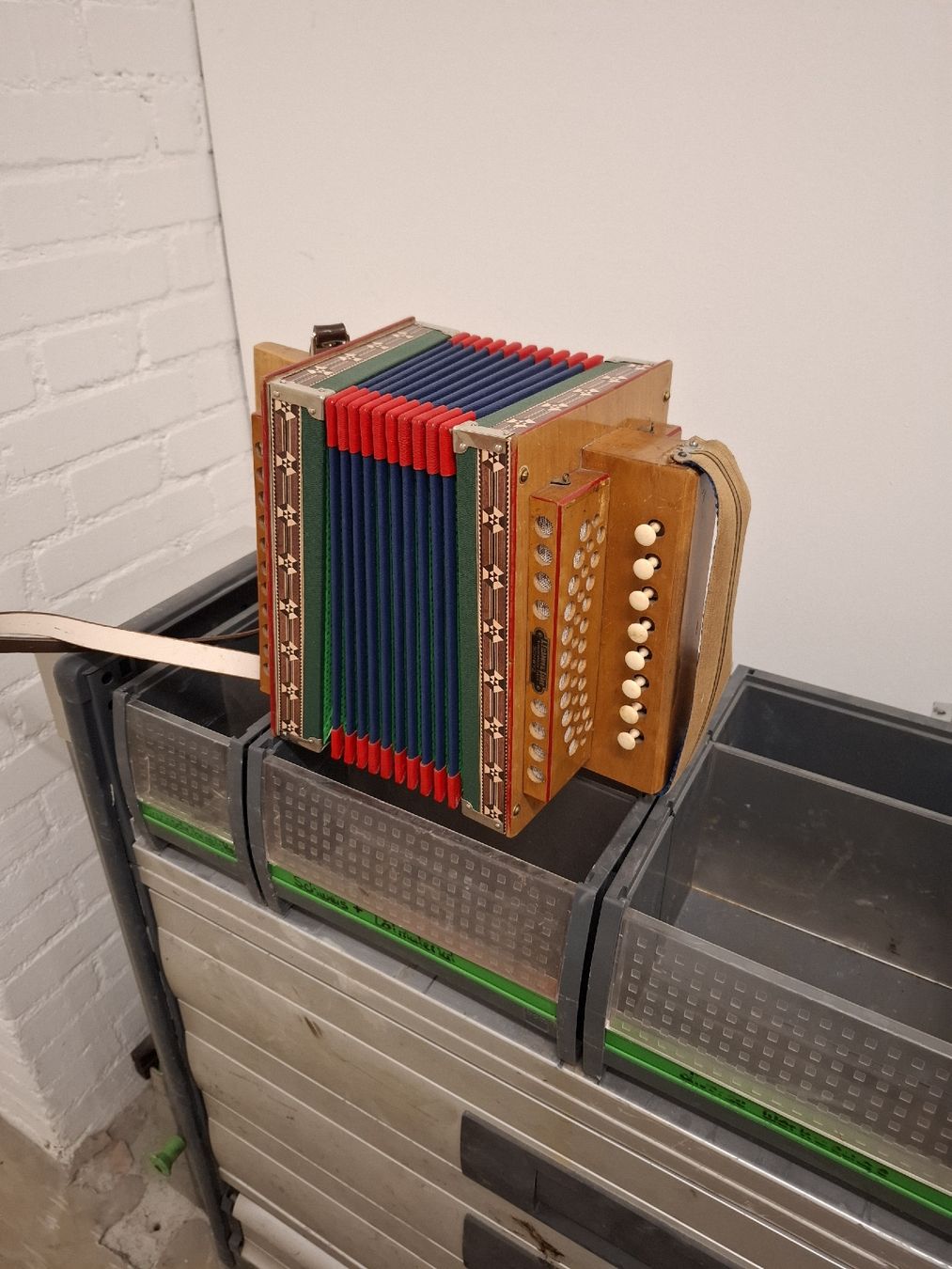 Eichhorn Musikinstrumente: Eichhorn orgeli – Gebraucht aus Villeneuve von BibiVintage 2