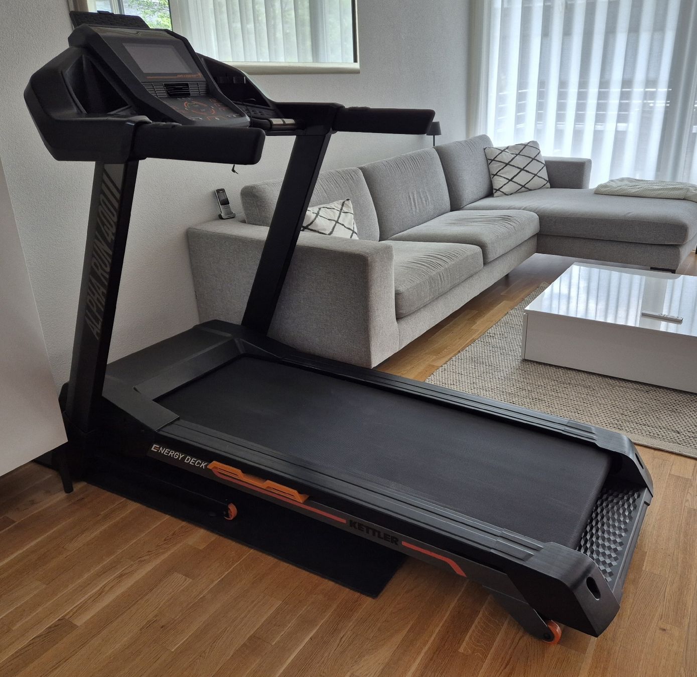 Kettler Hometrainer: Kettler Alpha Run 400 Laufband – Usato da Hünenberg venduto da Tropeti
