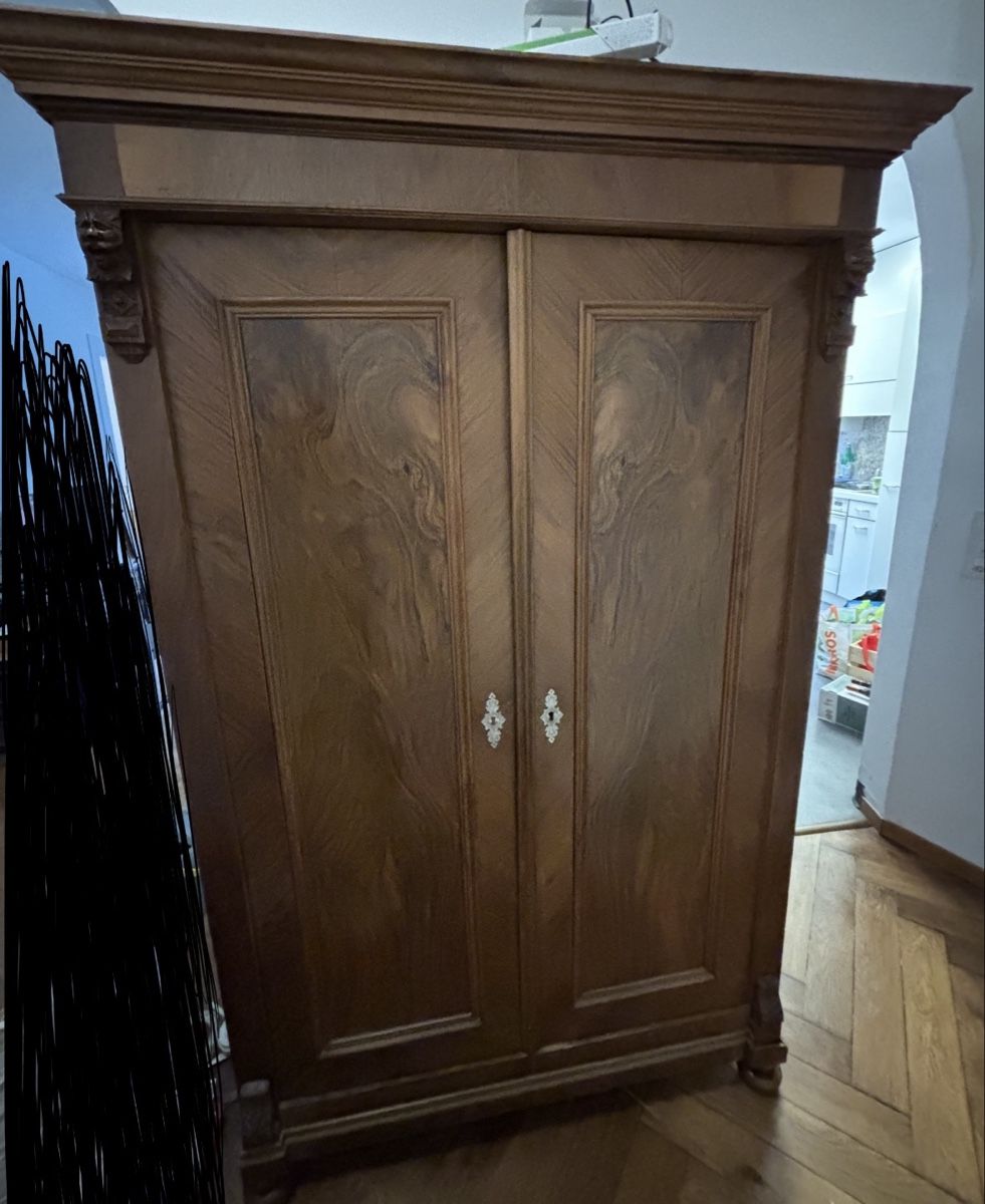 Schränke: Holzschrank – Gebraucht aus Lenzburg von Delfin2018