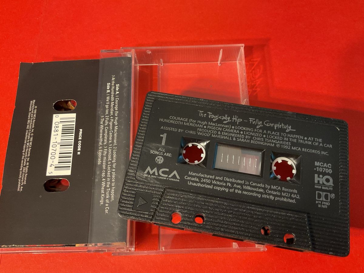 Cassettes audio: The Tragically Hip Fully Completely Cassette MCAC-10700 – D'occasion à Steinach par Quarkie 1