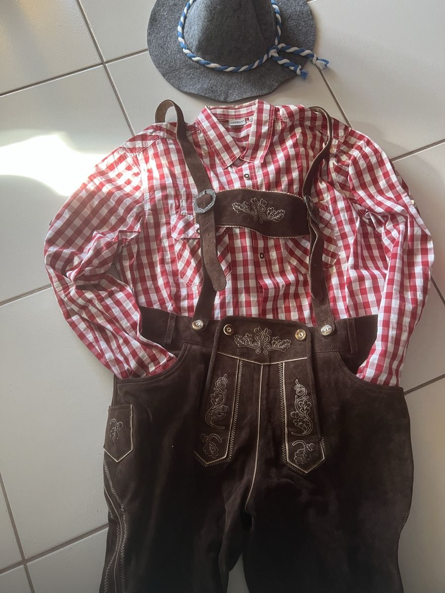 Costumes: Oktober - Trachtenkleid Herreni – D'occasion à Kriens par Renggi70