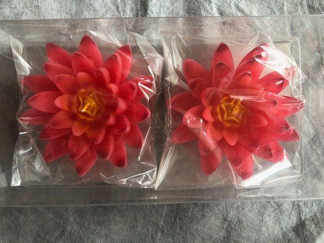 Candele: Beautiful Flower Candles – Nuovo e nell'imballaggio originale da Wohlen b. Bern venduto da cookiemonster