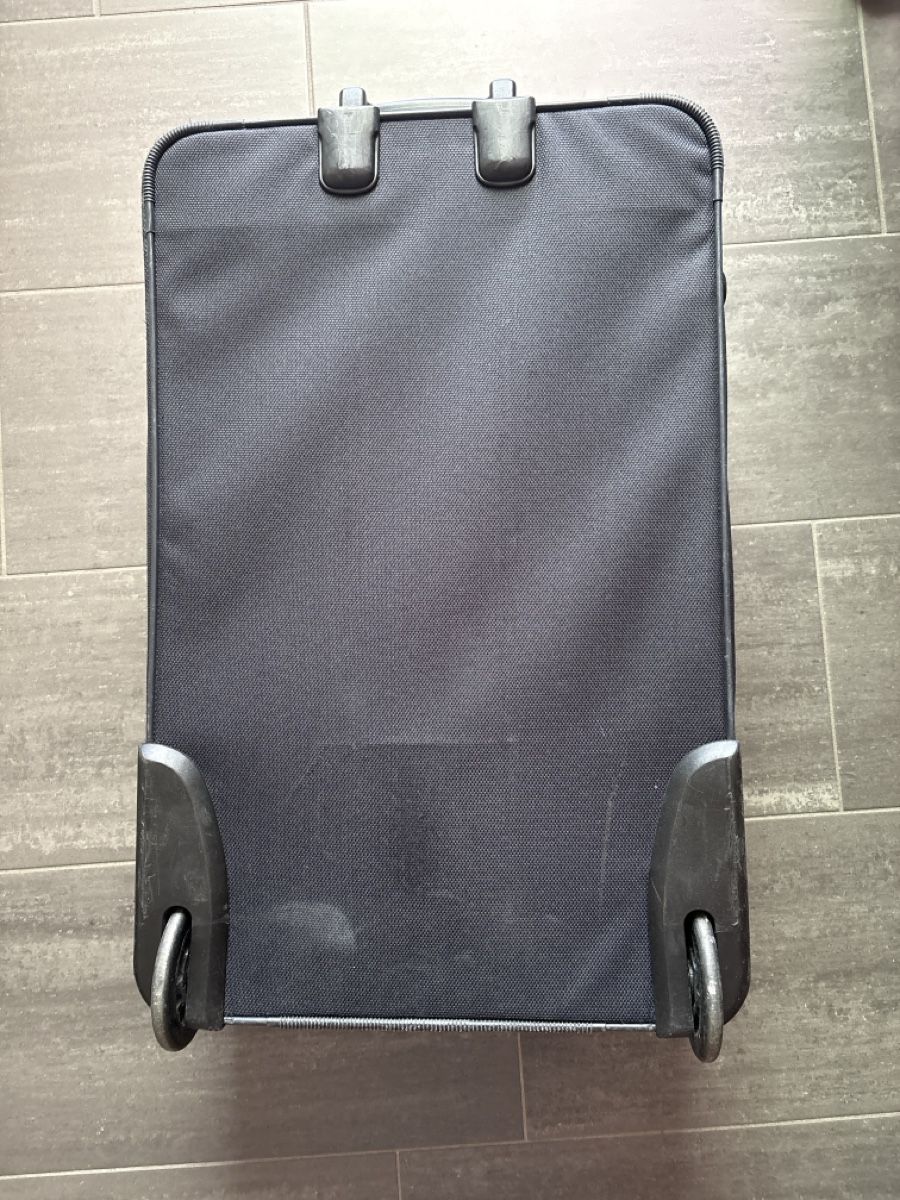 Valises de voyage: Reisekoffer Titan 70x45x25cm – D'occasion à Remigen par Avanti 2
