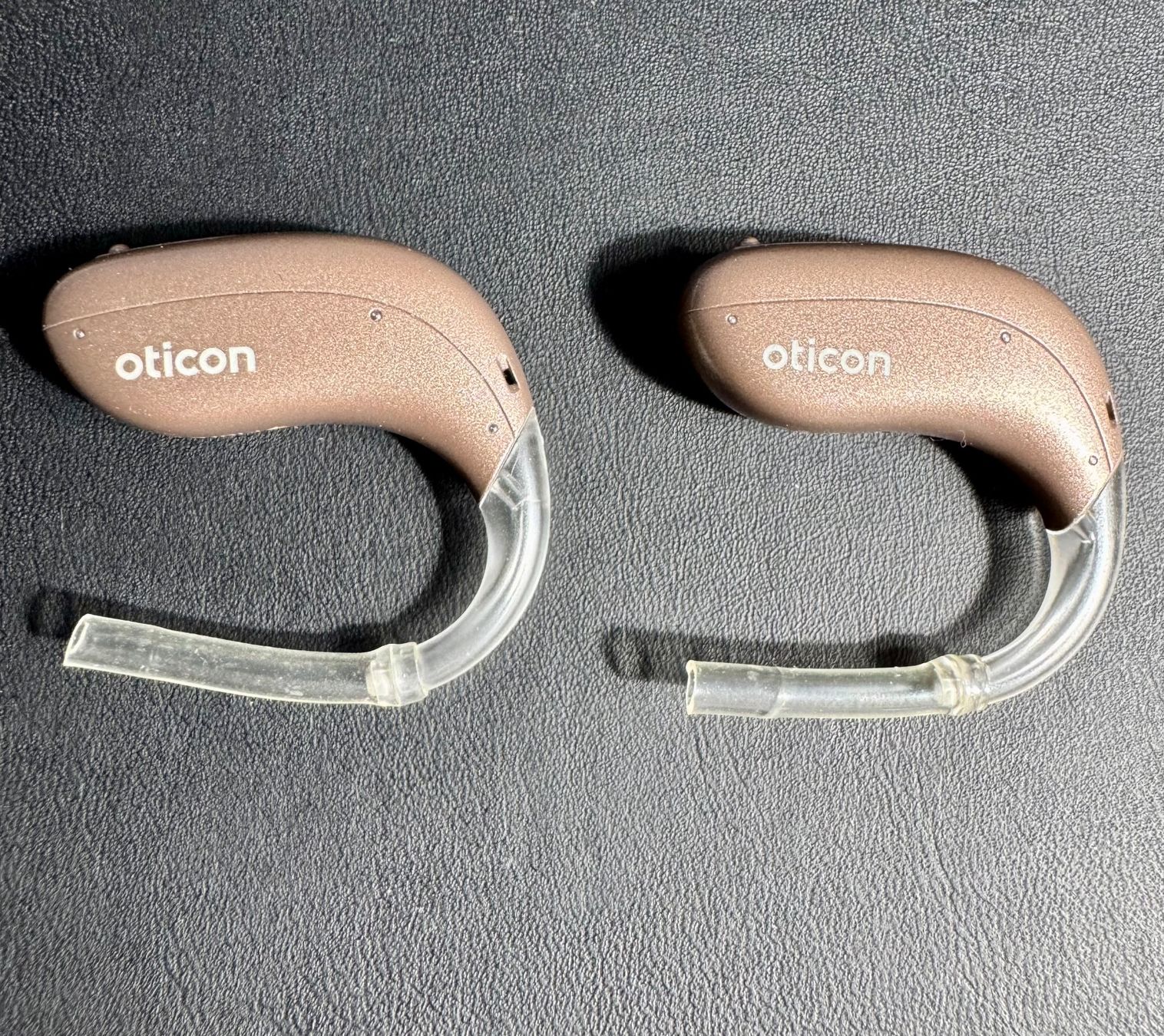 Oticon Attrezzature mediche: Oticon more2 miniBTE R Hörgeräte – Usato da Hermetschwil-Staffeln venduto da Mobile2013 1
