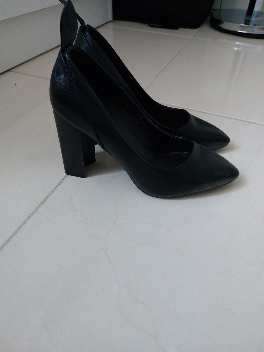 Damenschuhe: escarpin Jadyrose, noir , en cuir véritable – Neu (gemäss Beschreibung) aus Formangueires von Fabienne1974 1