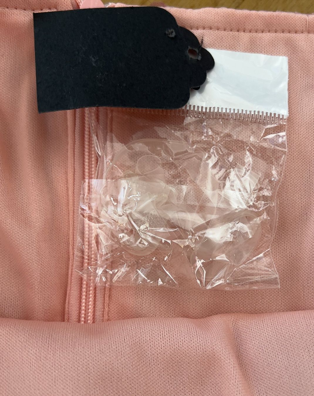 Kleider: Tägerloses Bustierkleid 3D-Rosen – Neu und originalverpackt aus Zürich von Naebeli 3