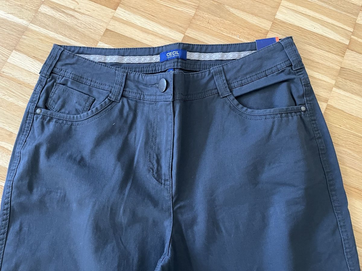 Pantaloni: Hose  – Nuovo (secondo la descrizione) da Schliern b. Köniz venduto da medion3098 1