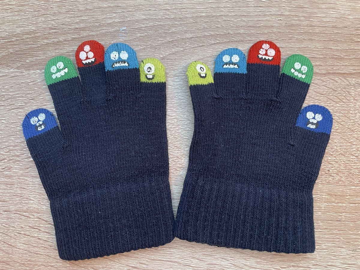 Guanti: Lustige Kinder Handschuhe – Usato da Herisau venduto da Ciaoschein