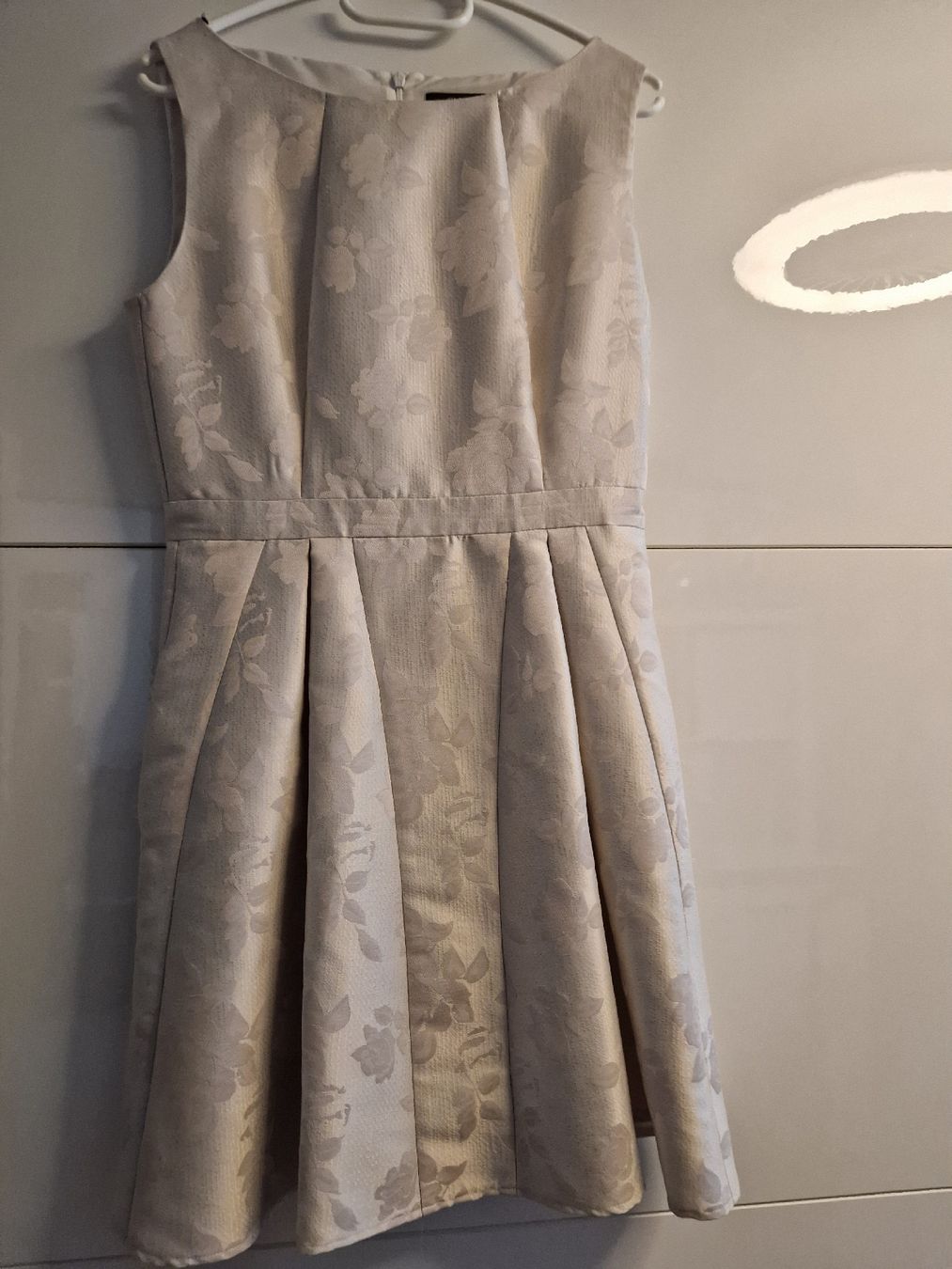 Kleider: Kleid ca Gr 40 – Gebraucht aus Zürich von mel_mzx6