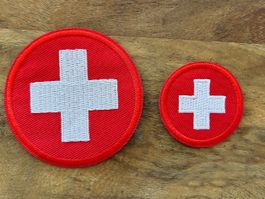 2x  Aufnäher / Patch zum Aufbügeln  Schweiz