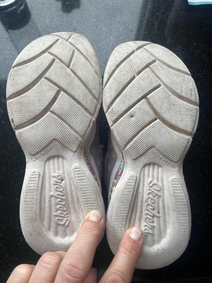 Skechers Scarpe per ragazze: Sketchers Sneaker low, light, 27 – Usato da Zürich venduto da Rusdi 3