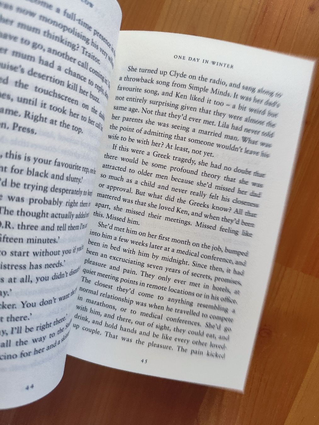 Libri: One Day in Winter von Shari Low  – Usato da Mägenwil venduto da VintageGirly 4