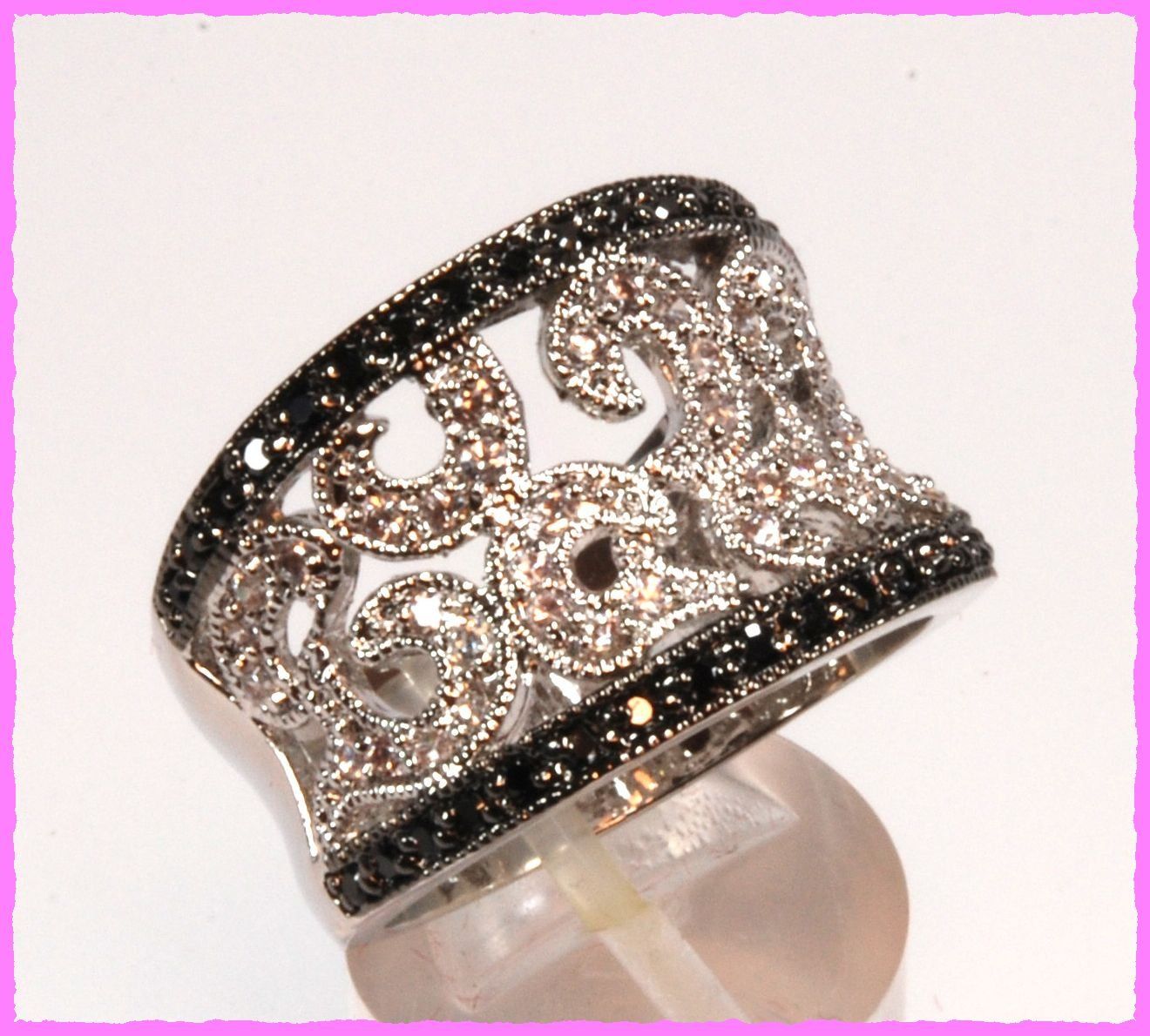 Anelli: Bezaubernder Ring mit Zirkonia – Nuovo e nell'imballaggio originale da Oberglatt ZH venduto da Diamond-Girl