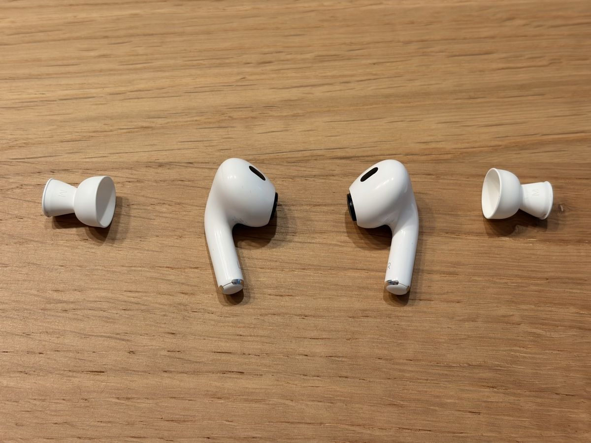 Apple Casques audio: Airpods Pro 2 mit Lightning-Case – D'occasion à Belp par roon14 3