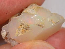 19 Karat - Roher Äthiopischer Welo Opal