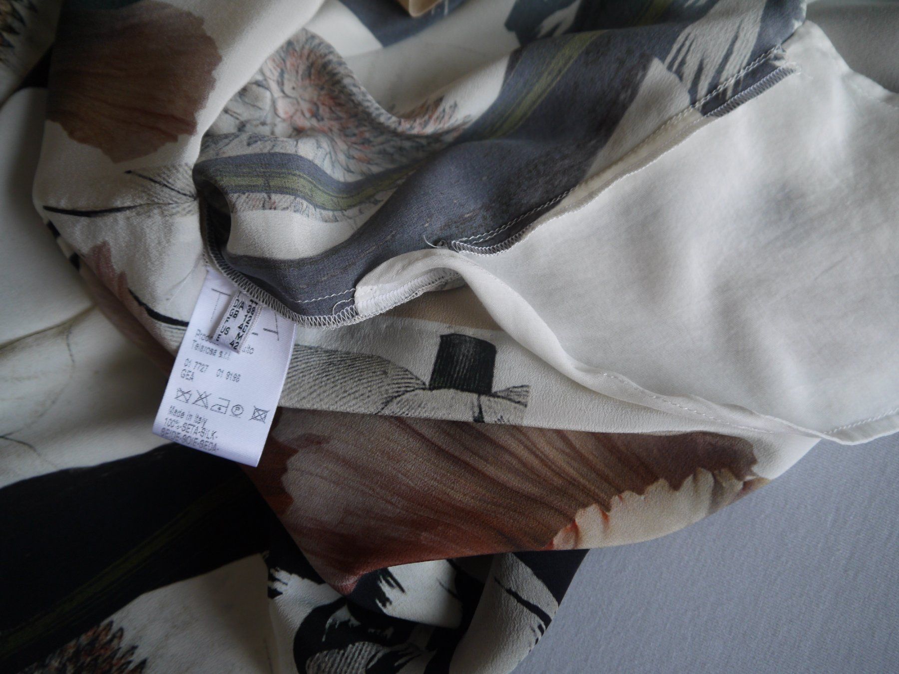 Vestiti: TELA Kleid aus Seide – Usato da Hagendorn venduto da Blaf 2