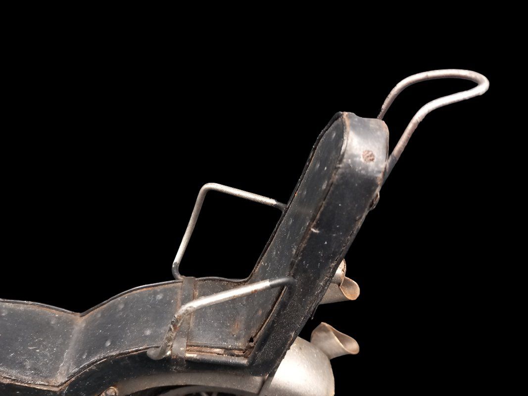 Tutte le decorazioni: Deko Motorrad Vintage – Usato da Hünenberg venduto da Restwert_Zug 2