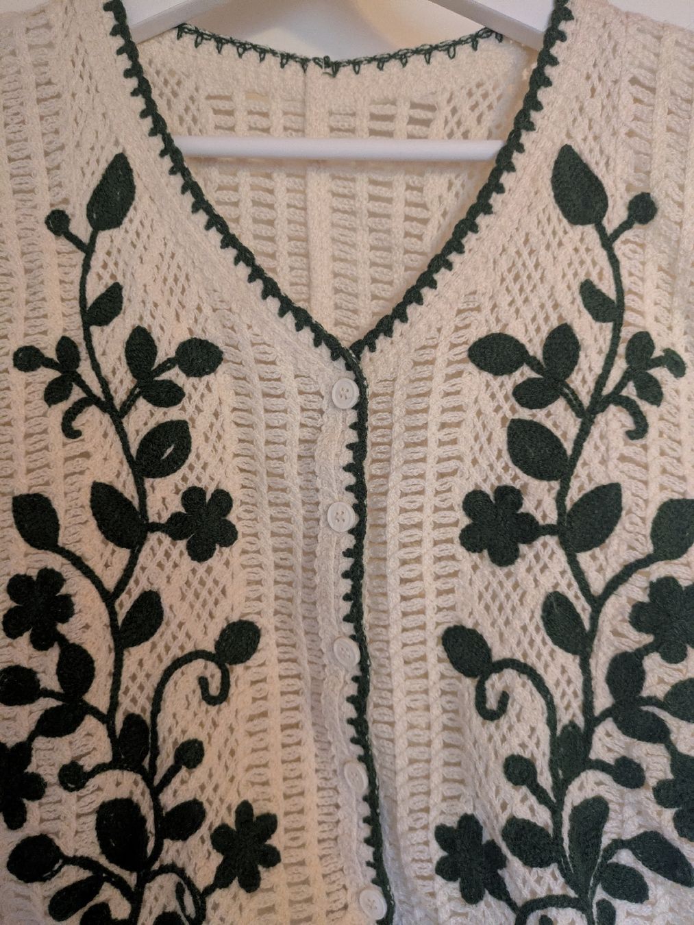 Gilets & Westen: Gehäkelte Veste, one size – Neu (gemäss Beschreibung) aus Schwyz von Magdalena86 1