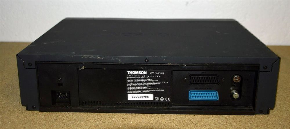 Thomson VT6320F Magnétoscope Video Cassette VHS Recorder avec