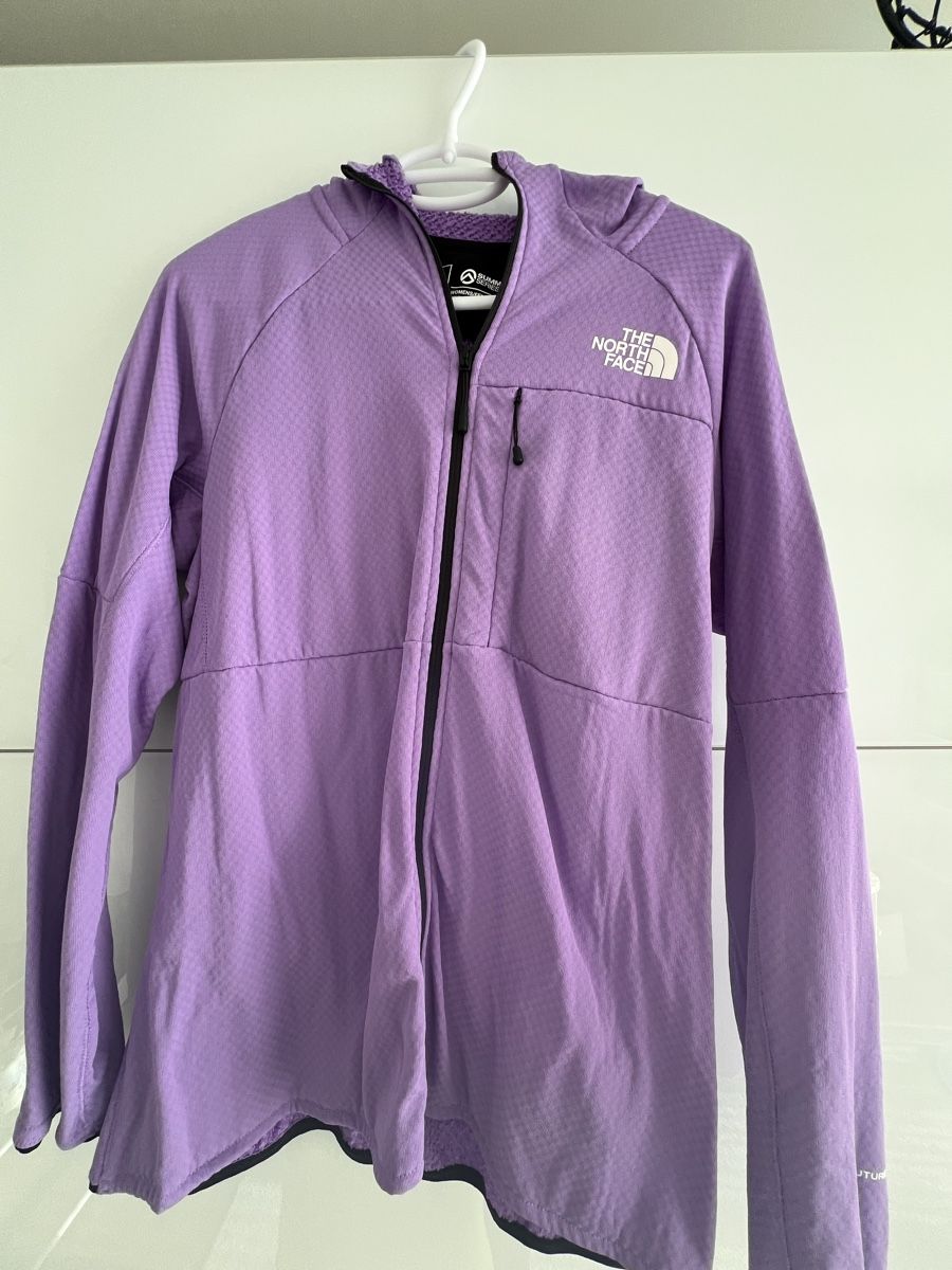 North Face Pullover & Sweatshirts: The North Face Damen Pullover – Gebraucht aus Jona von Ancci