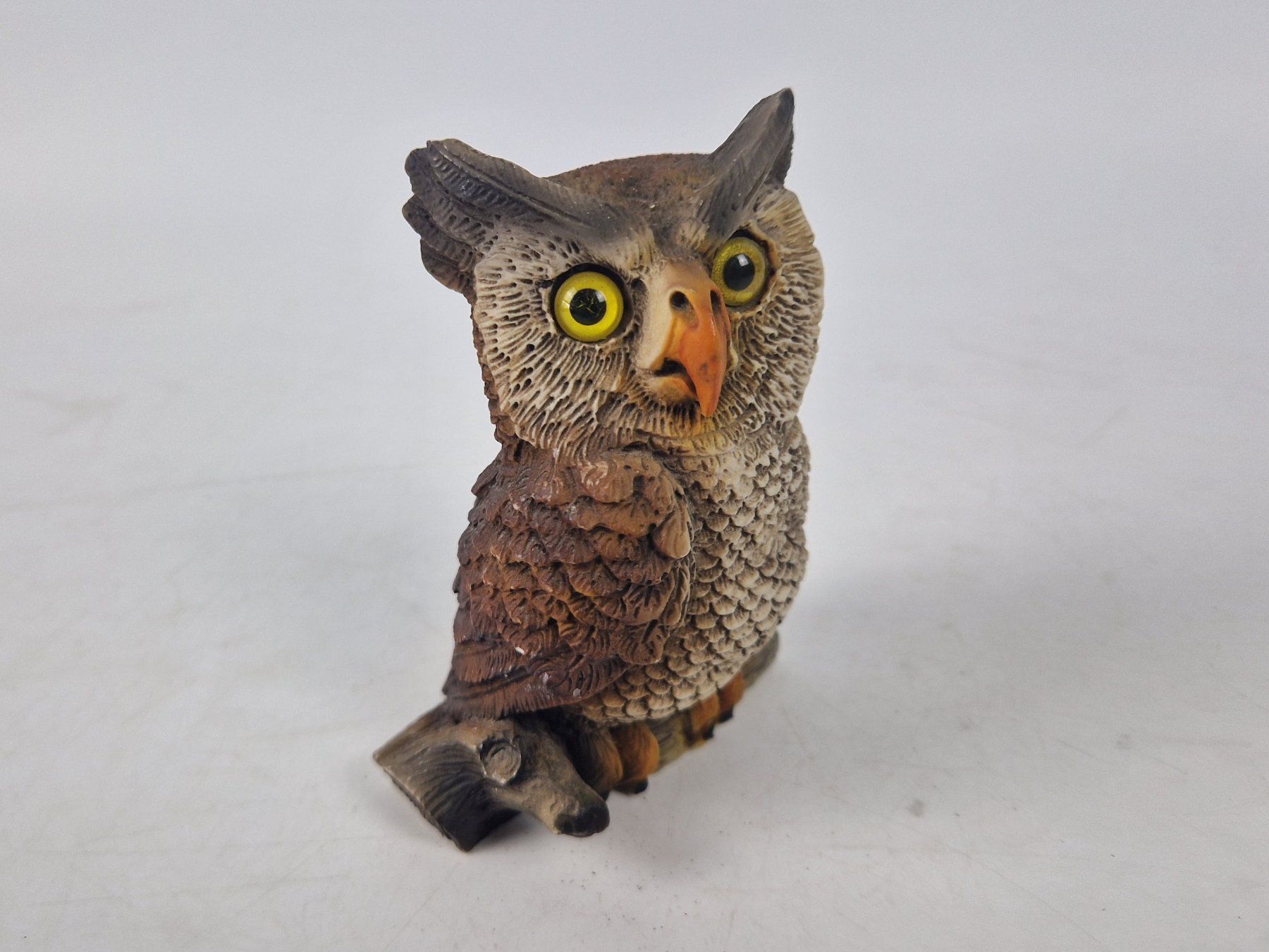 Statuette: Dunkle Eulenfigur mit gelben Augen – Usato da Muhen venduto da Restwert_Muhen 1