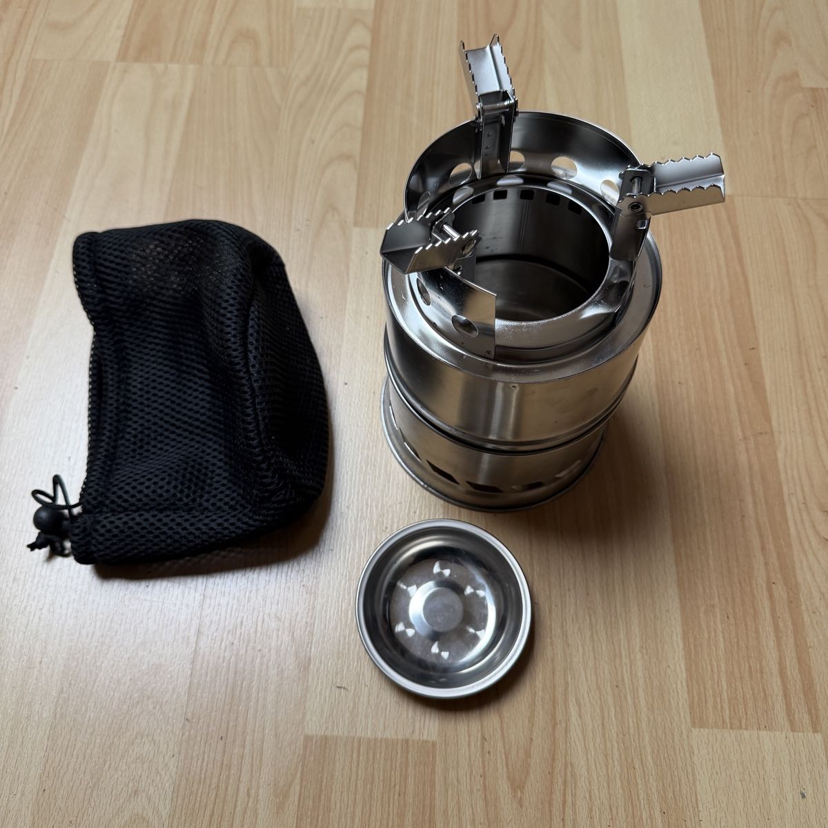 Küchengeräte: Holzkocher Hobo mit Tasche, top – Neu (gemäss Beschreibung) aus Thun von BanjoDan