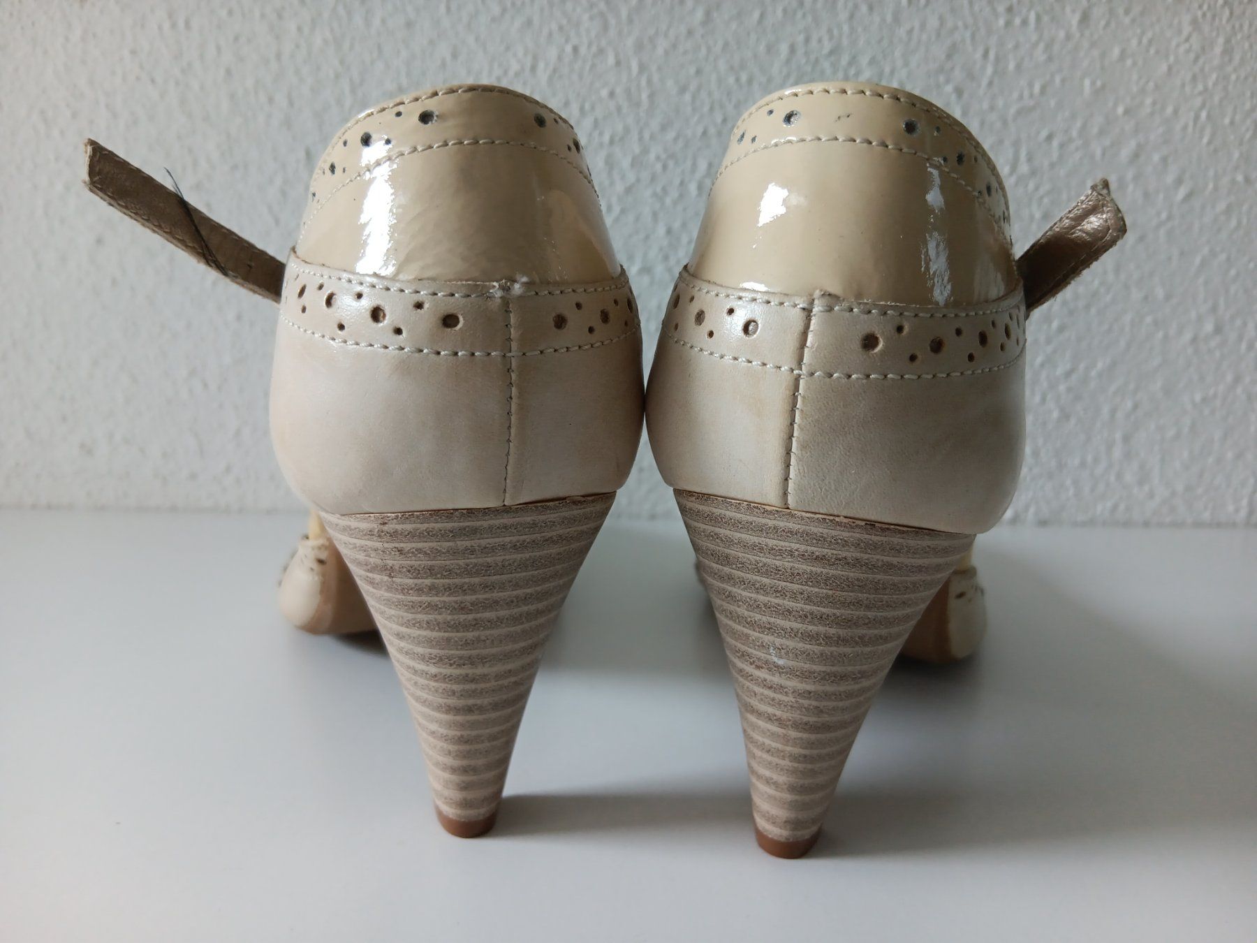 Damenschuhe: 5TH AVENUE Chaussures / Schuhe pointure / Nummer 39 – Gebraucht aus Cossonay-ville von Super-Price-Quality 5
