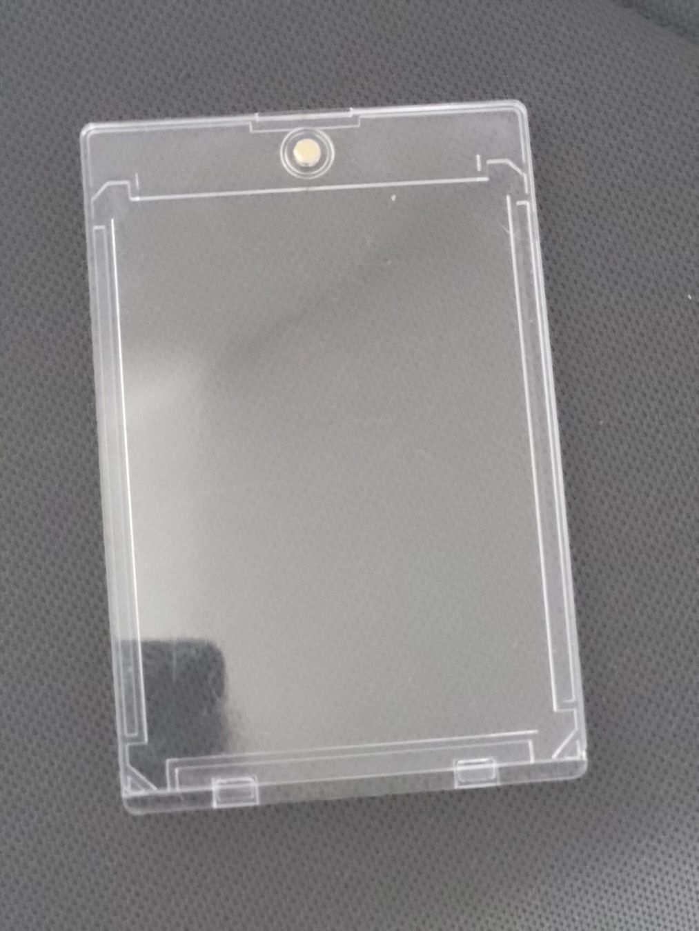 Pokémon Cartes à collectionner: Leerer Magnet- Kartenhalter Pokemon – D'occasion à Küttigen par J-Cards