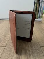 Kindle Paperwhite 11th Gen with cover
