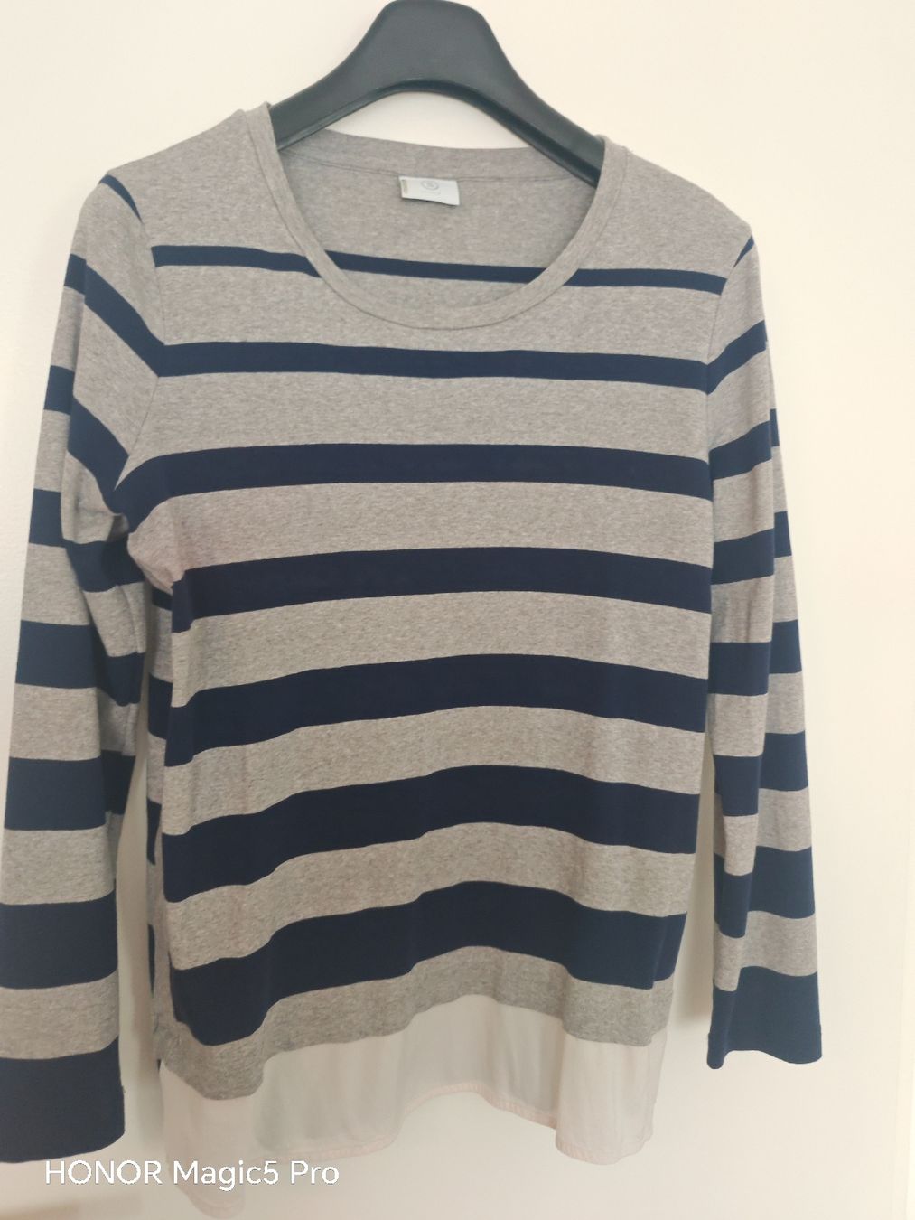 Bogner T-shirt: Langarmtshirt – Nuovo (secondo la descrizione) da Birsfelden venduto da mar_8957