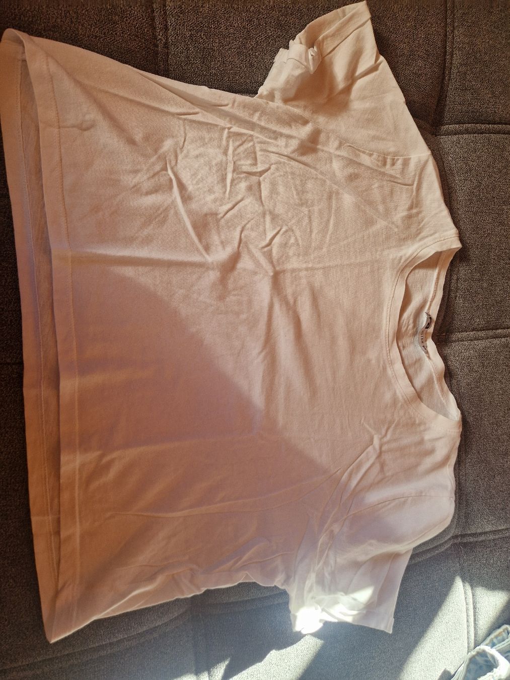 Lotti di vestiti: Sommer Set: T-Shirt, Tops – Nuovo (secondo la descrizione) da Ebikon venduto da kov_9vqb 1