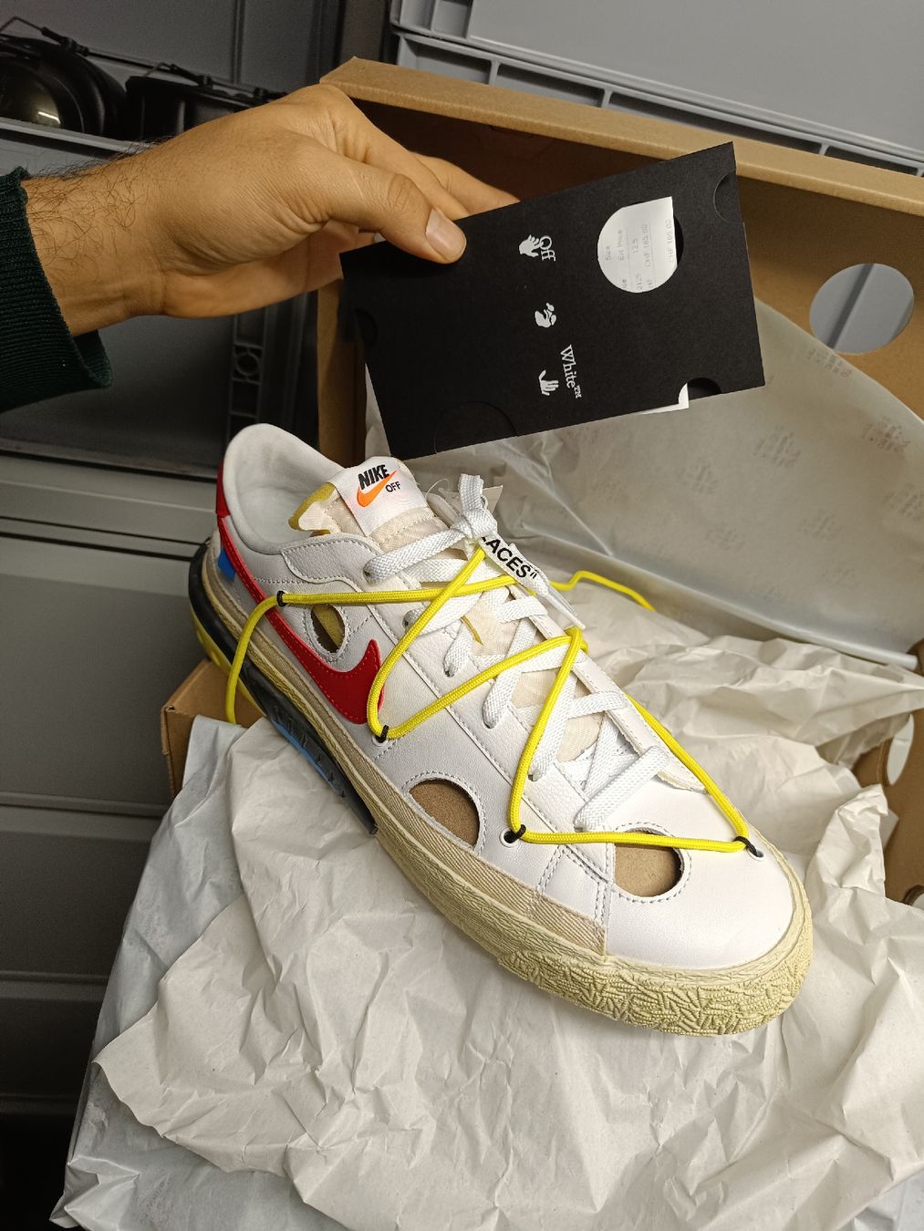 Nike Scarpe da uomo: Nike Off White 47.5 – Nuovo e nell'imballaggio originale da Zürich venduto da Mountainswiss88