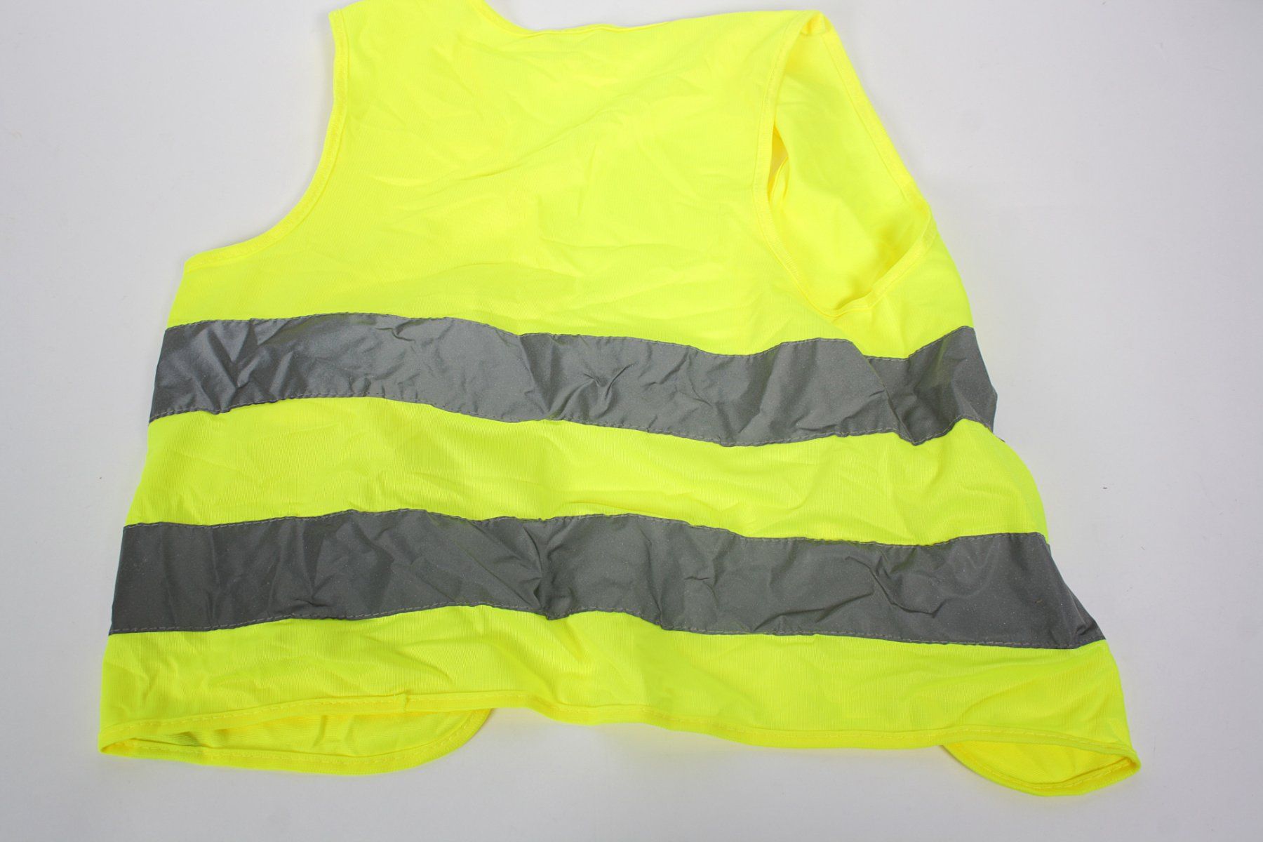Gilet & Giacche: IKEA Leuchtweste Neongelb XS – Usato da Zollikofen venduto da Restwert_Zollikofen 1