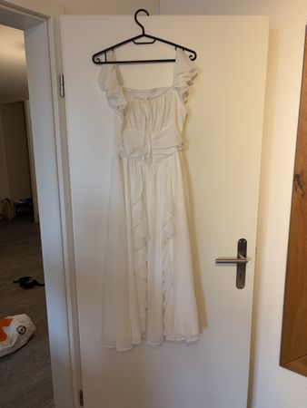Sommerkleid weiss Rüschen Nagelneu