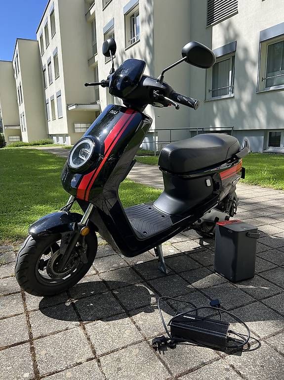 Voiturettes électriques: NIU M+ Lite – D'occasion à Effretikon par flozim.