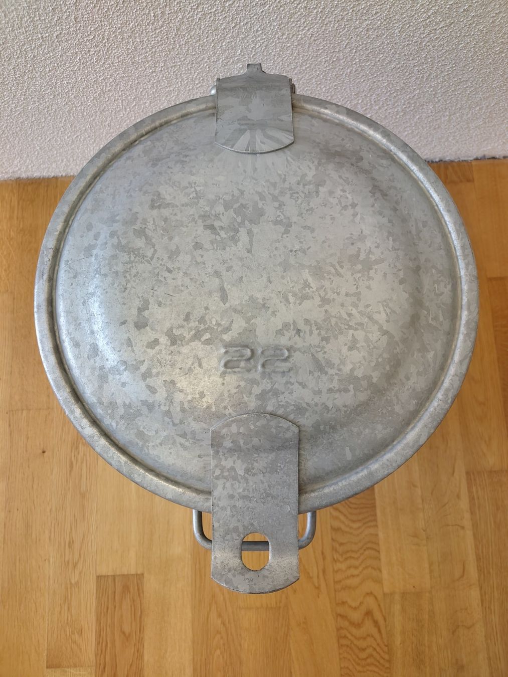Ochsner Poubelles: Ochsner Kübel – D'occasion à Büttikon AG par fire2000 2