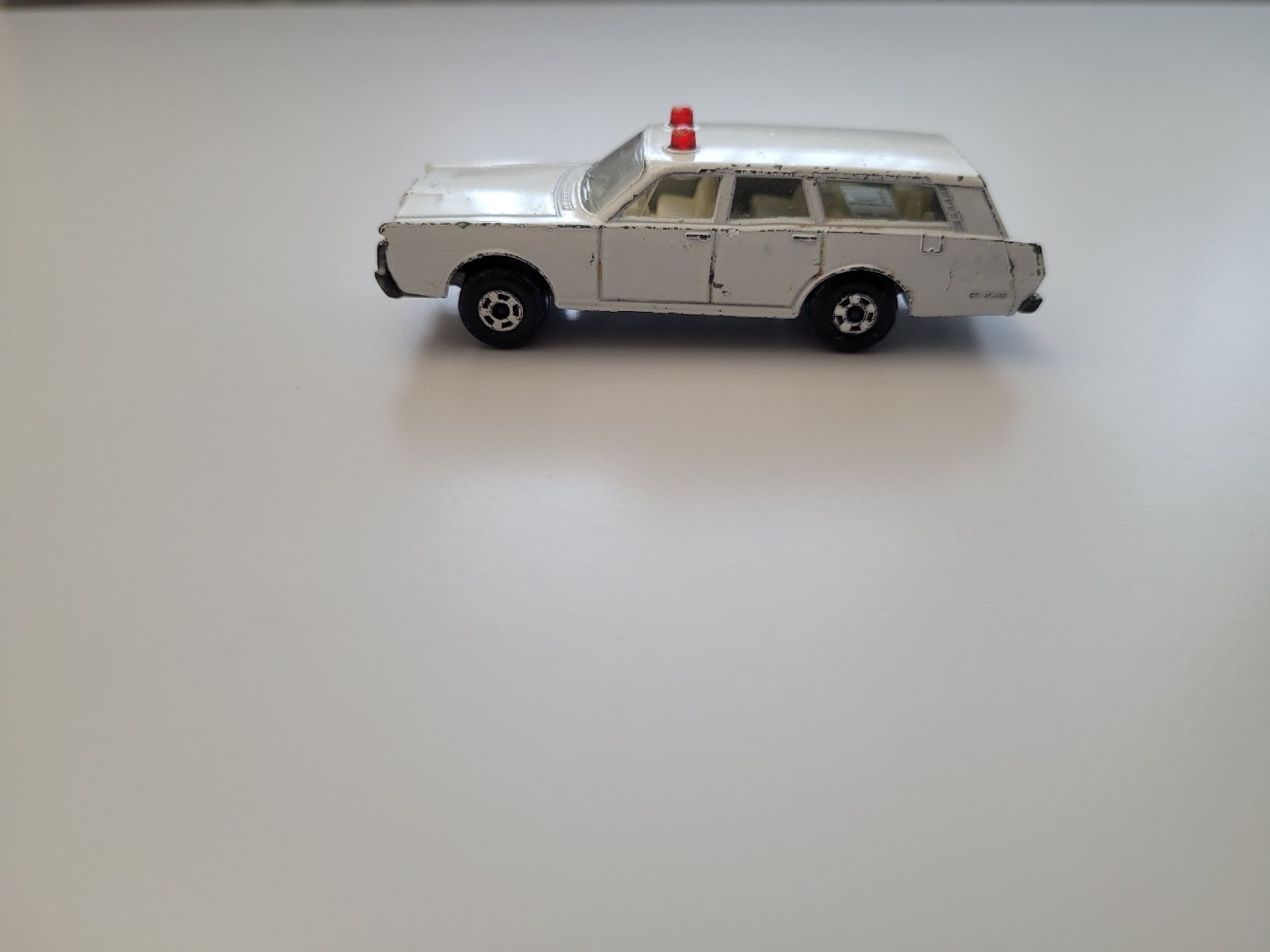 Lesney Modellini d'auto: 2 FORD MERCURY (LESNEY MATCHBOX) 1/64 – Usato da Zumikon venduto da tho_9zm8 3