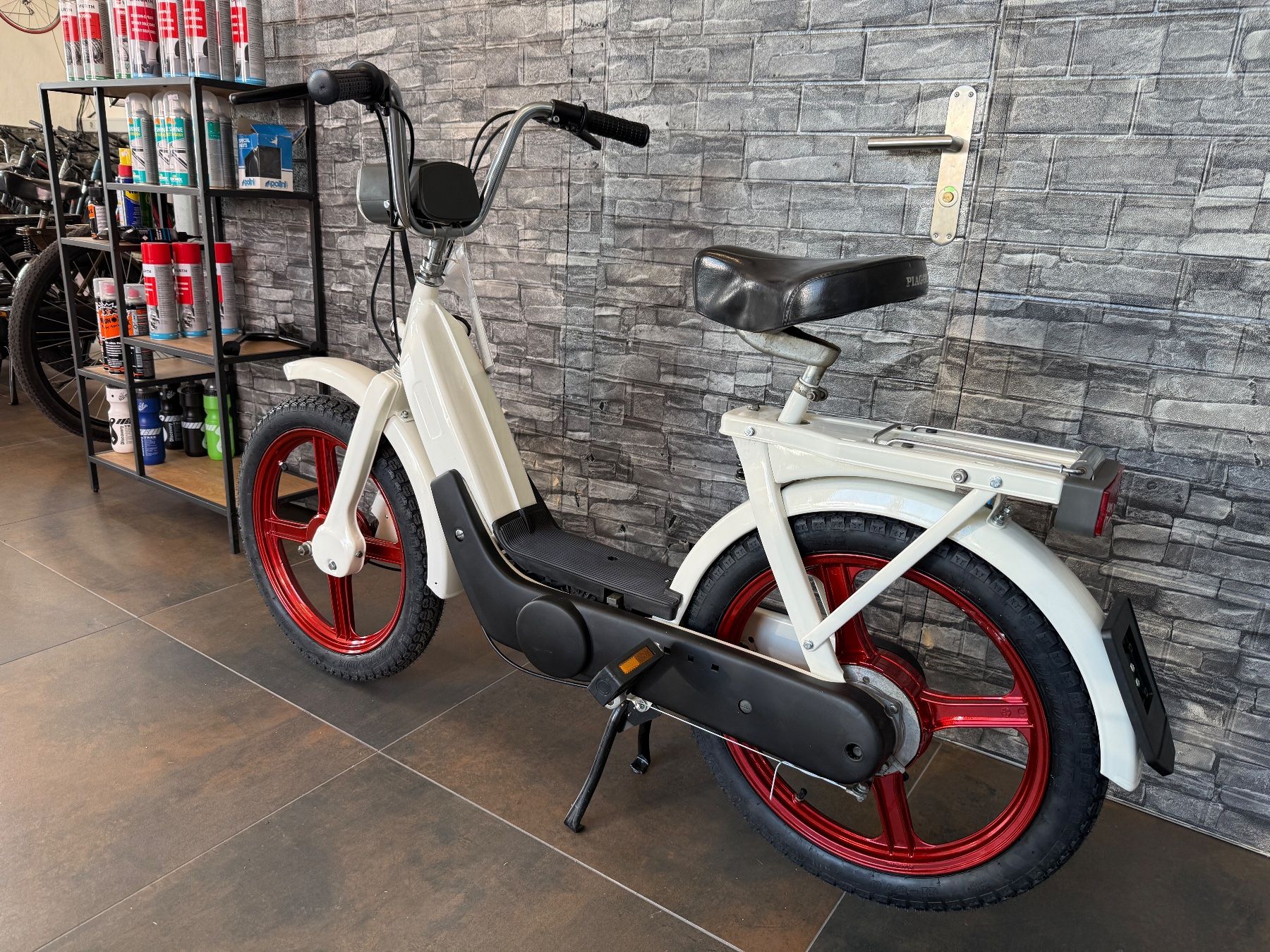 Piaggio Ciclomotori: Piaggio Ciao Neuaufbau – Usato da Root venduto da E.H.Velo 2
