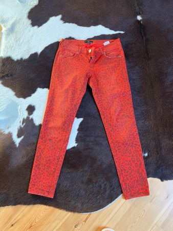 Ausgefallene Jeans Leopard-Look Rot Gr. 28