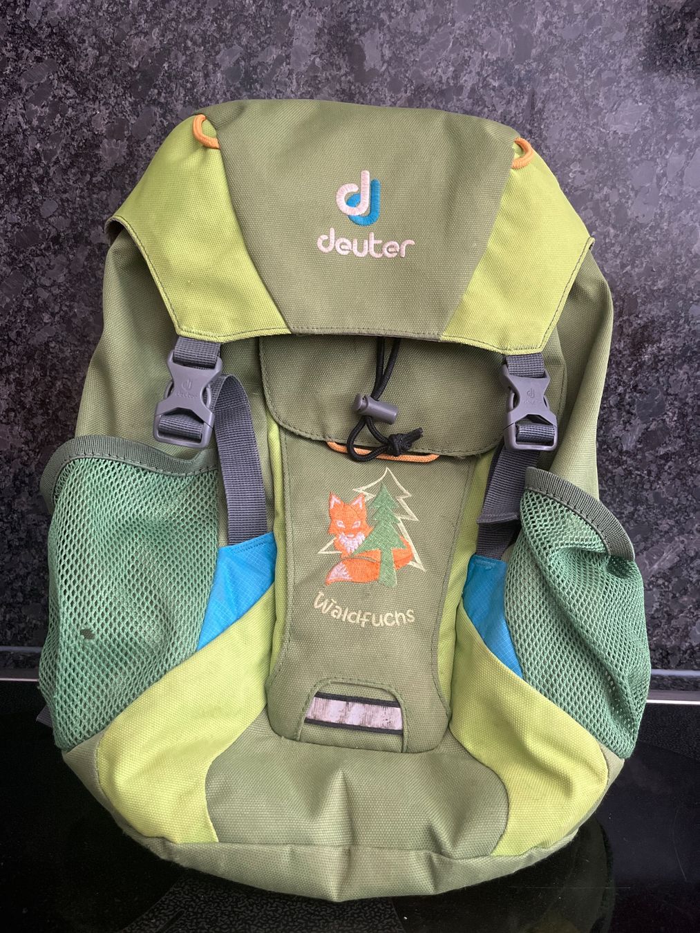 Ergobag Borse & Zaini: Ergobag Schulrucksack Tarnfleck Grösse L guter Zustand – Usato da Zürich venduto da 13ple 2