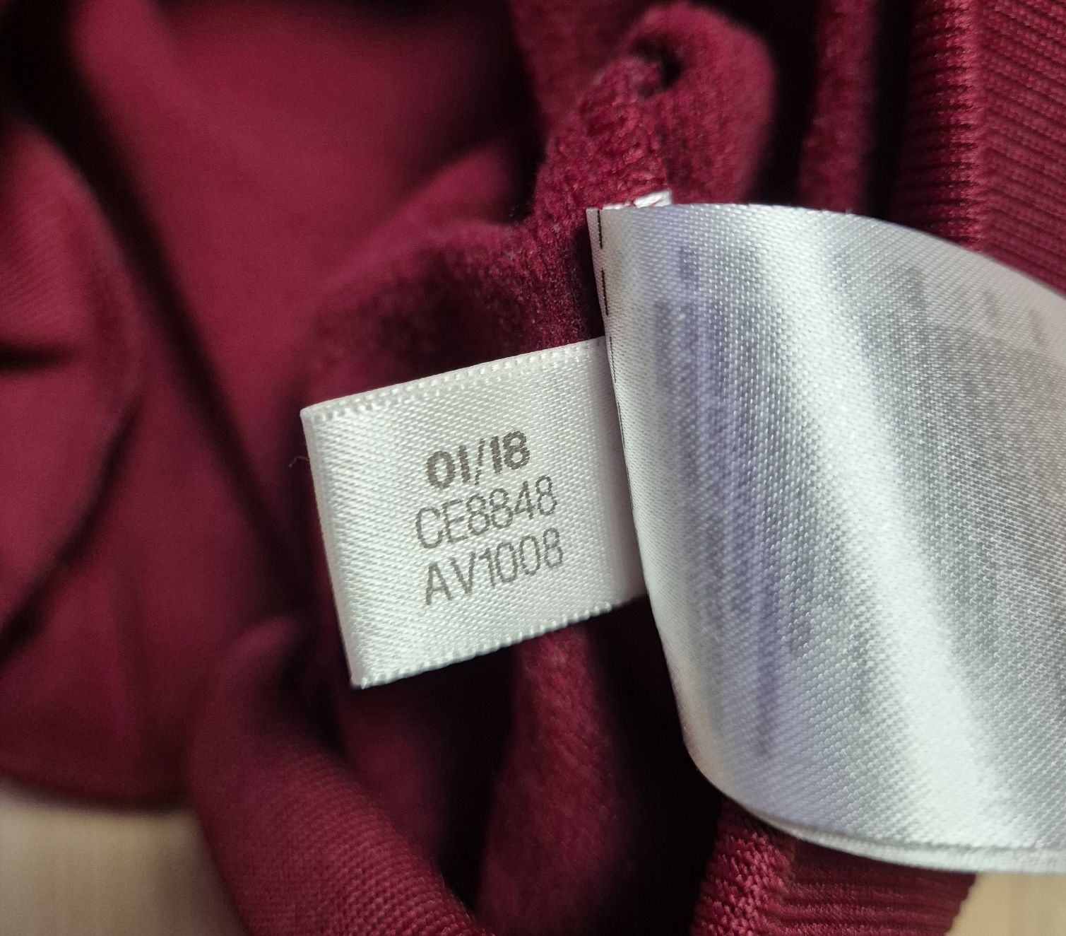 Adidas Giacche: Adidas WM 2018 Spanien Jacke Grösse L – Nuovo (secondo la descrizione) da St. Gallen venduto da CaliSunshine 5