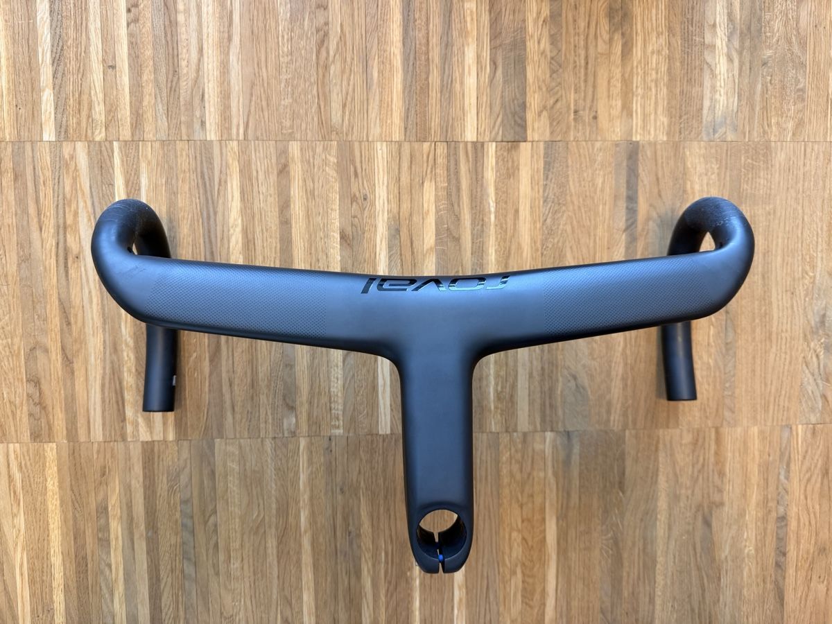 Specialized Pezzi di ricambio: Roval Rapid Cockpit Carbon Lenker – Usato da Zürich venduto da dropdown