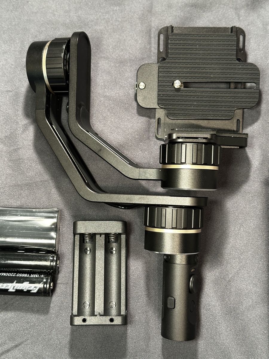 Treppiedi & Teste: MG lite 3-axis Gimbal for Mirrorless camera – Nuovo e nell'imballaggio originale da Bellinzona venduto da Alby_C. 5