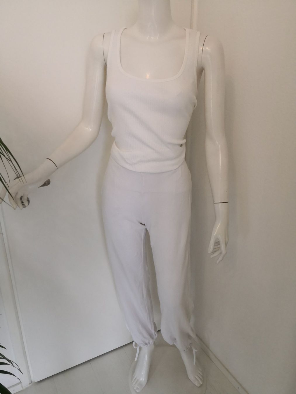 Mango Negligees & Pigiami: 🤩MANGO & H&M PYJAMA WEISS GERILLT – Usato da Olten venduto da Naja-Twins-Twins 3