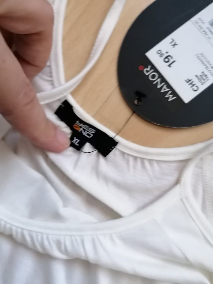 T-shirt: Tshirt Neu, gr. XL von Manor – Nuovo e nell'imballaggio originale da Triesen venduto da bubita 1