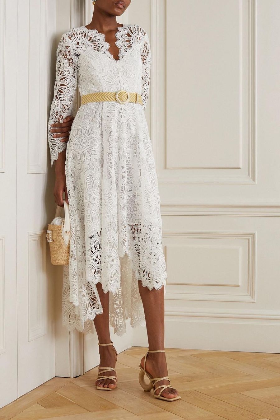 Zimmermann Vestiti: Zimmermann Elegant Midi Dress – Usato da St.Josefen venduto da lop_lh8d 1