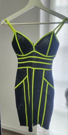Kleid