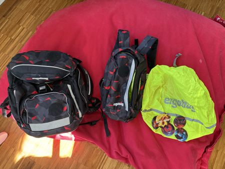 Ergonomie-Schulrucksack Ergobag mit Zubehör zu verkaufen!