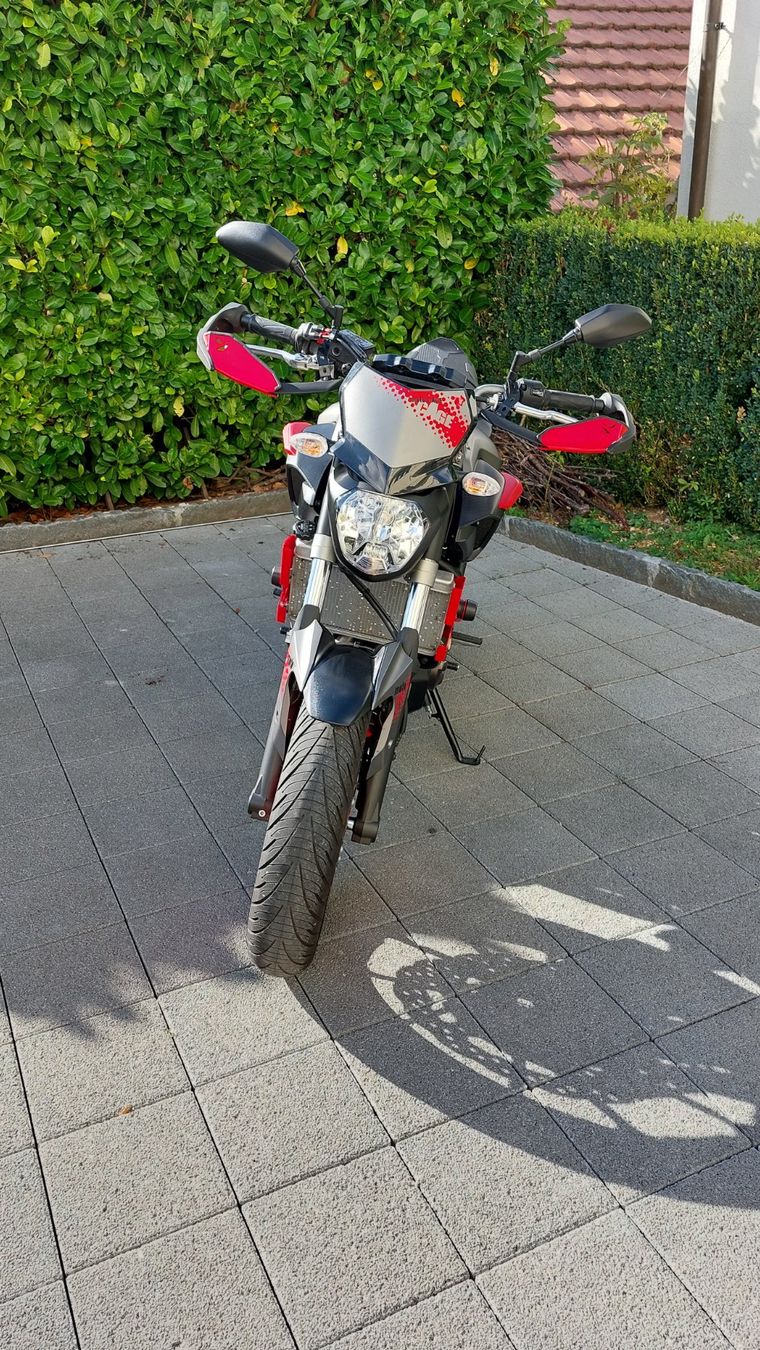 Yamaha Strasse: Yamaha MT07 Edition Spéciale Moto Cage – Gebraucht aus Moutier von jorgesimoes 2