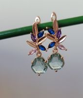 Jolies boucles d'oreilles pendantes multicolore 